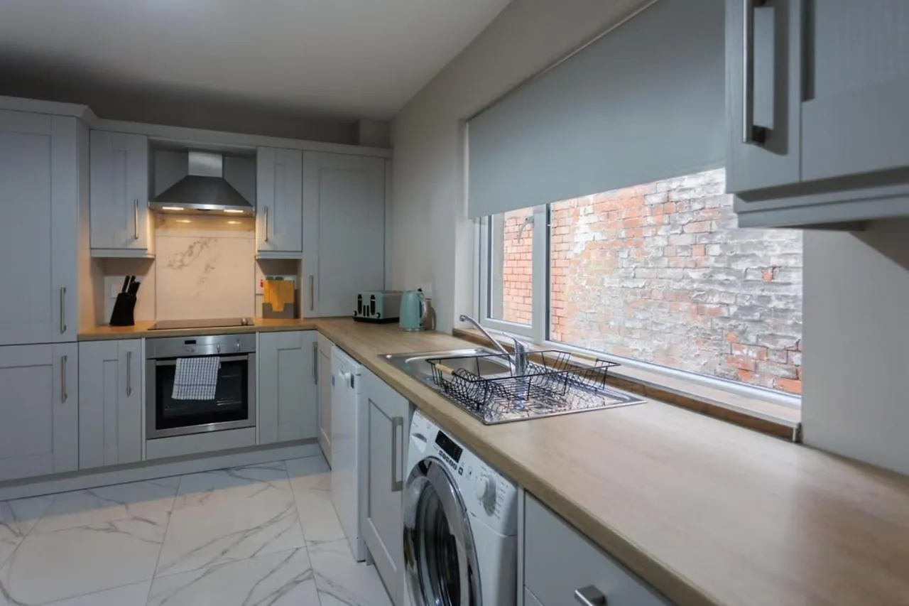 Luxury Studio Apartment In The City Sleeps 2 Belfast Regno Unito