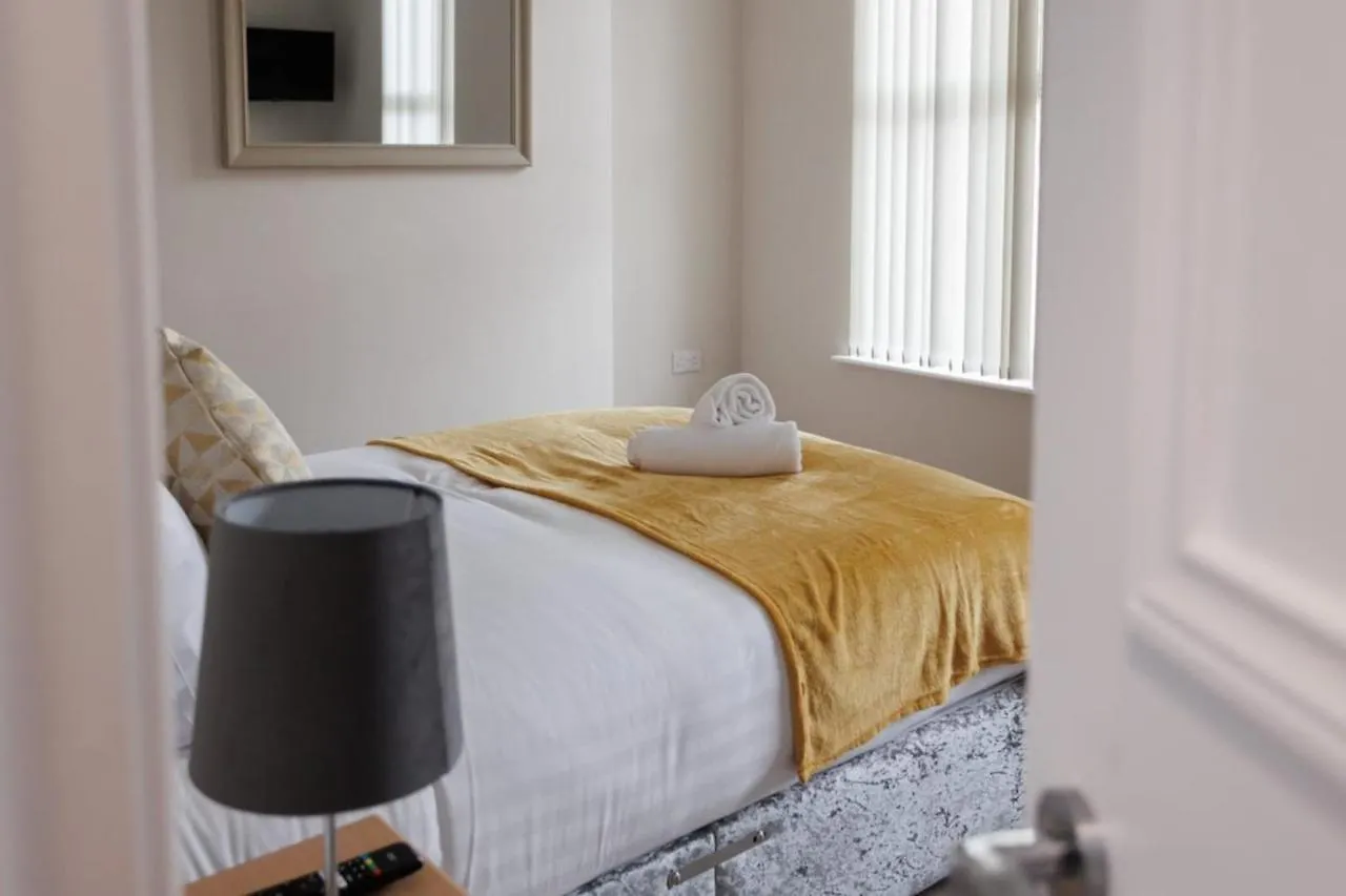 Luxury Studio Apartment In The City Sleeps 2 Belfast