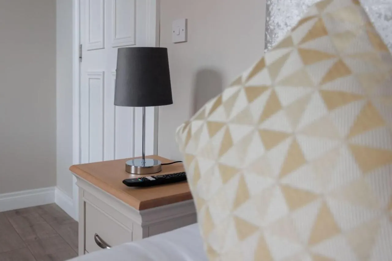 Luxury Studio Apartment In The City Sleeps 2 Belfast Holiday home